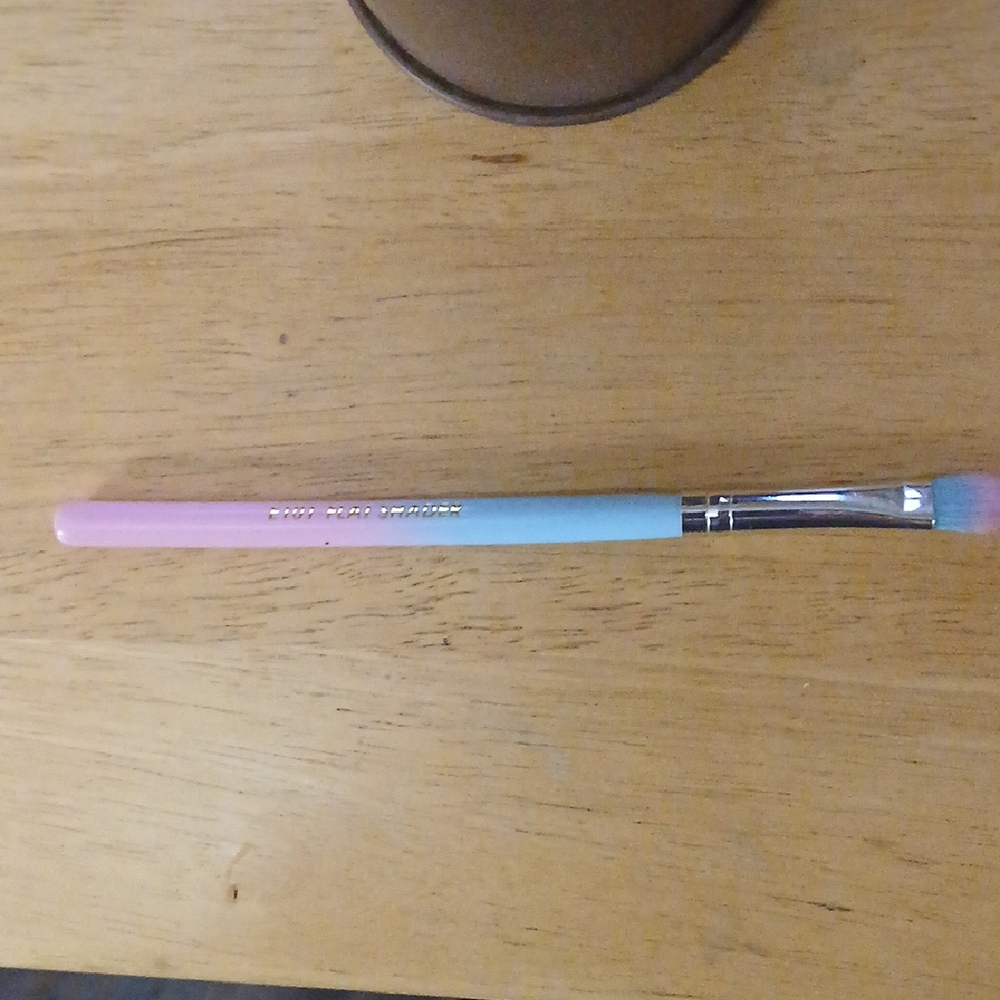 Pastel Pink and Blue Makeup Brush